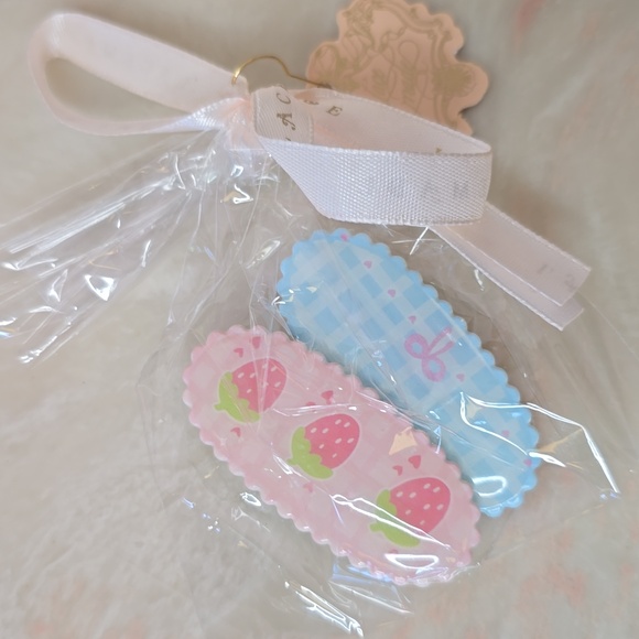 NWT Lacemade Rare Set of 2 Hair Clips OS Multicolor - Picture 1 of 6